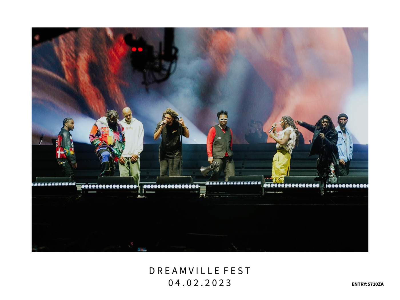 Artist moment on stage